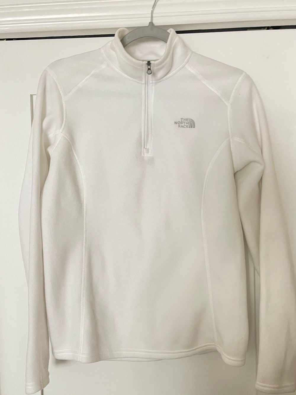 The North Face White Quarter-Zip Fleece Pullover